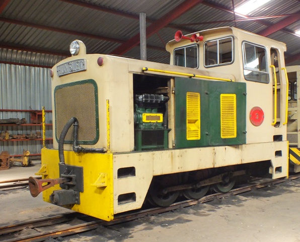 3  (Hunslet Engine Co 6355/1964)